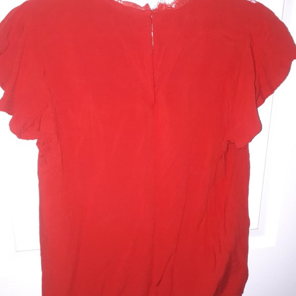 Size 6 H&M Red shirt with beautiful lace detail - Picture 3 of 5